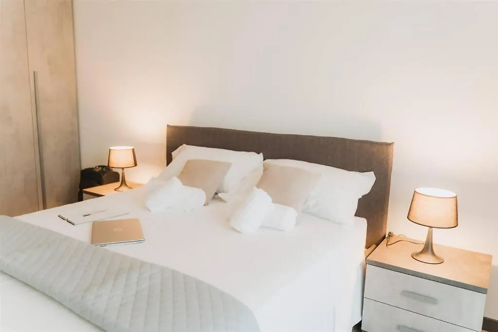 Ronda Apartments 24 Pax E Parcheggio Incluso 산 조반니 루페투투