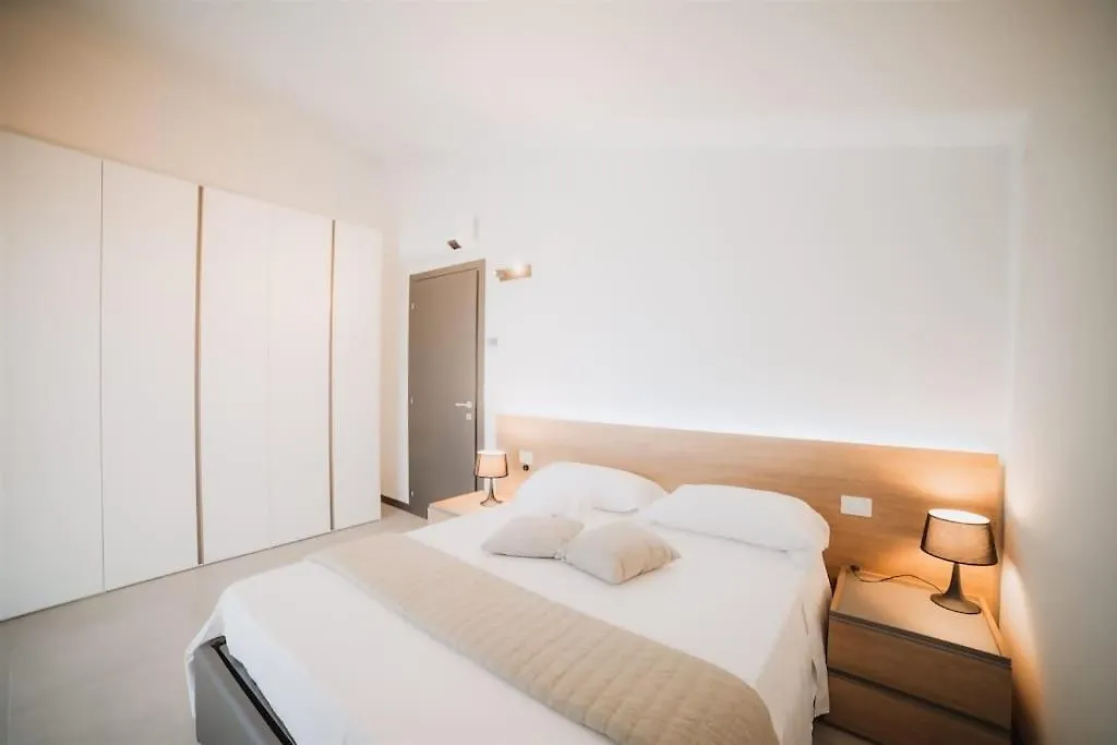 Ronda Apartments 24 Pax E Parcheggio Incluso 산 조반니 루페투투